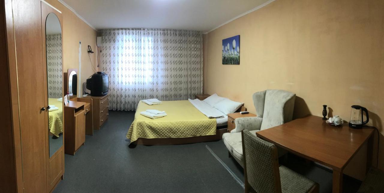Мини Отель «Positive” Kiev Eksteriør billede